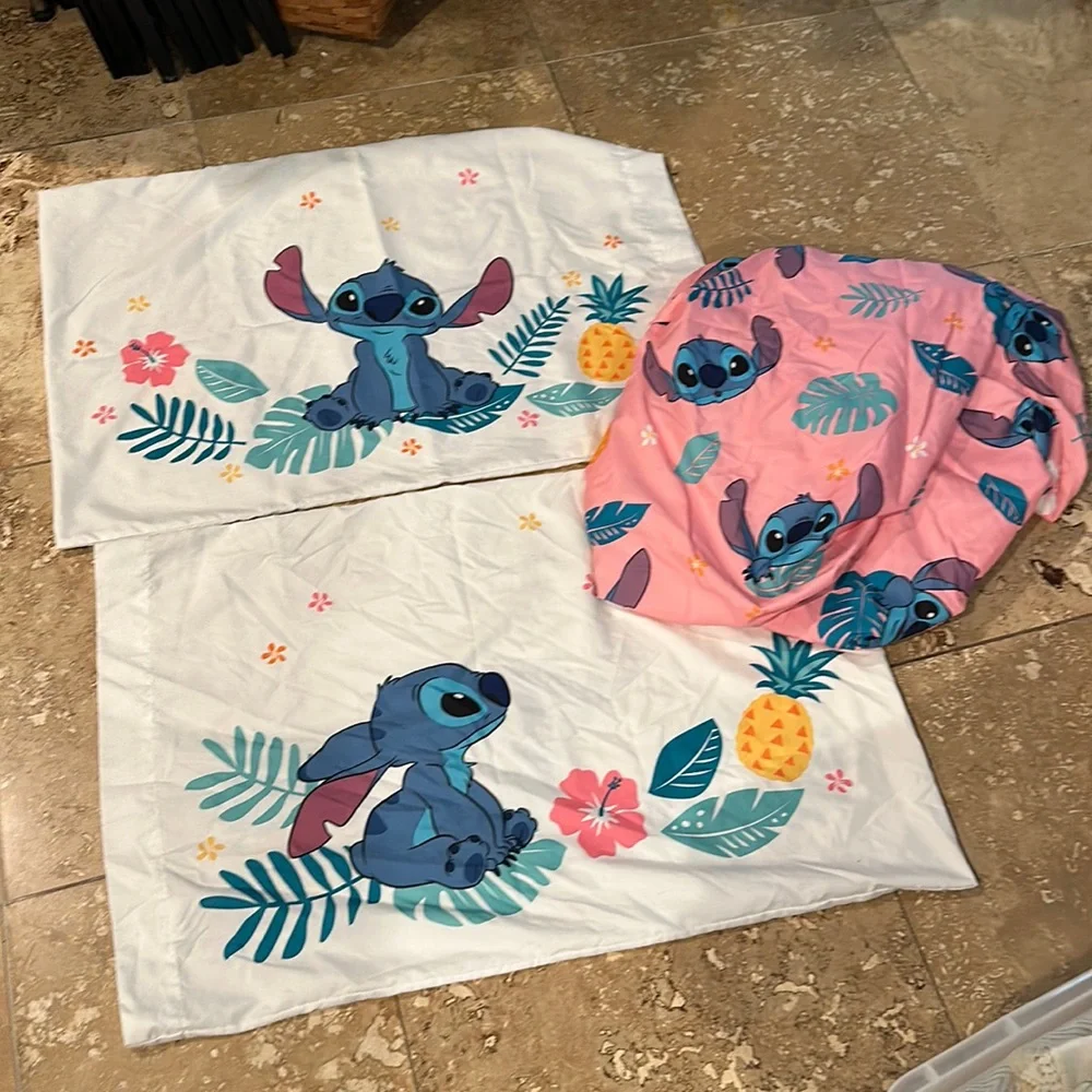 All things Disney’s Stitch! Full fitted sheet & 1 standard pillow case